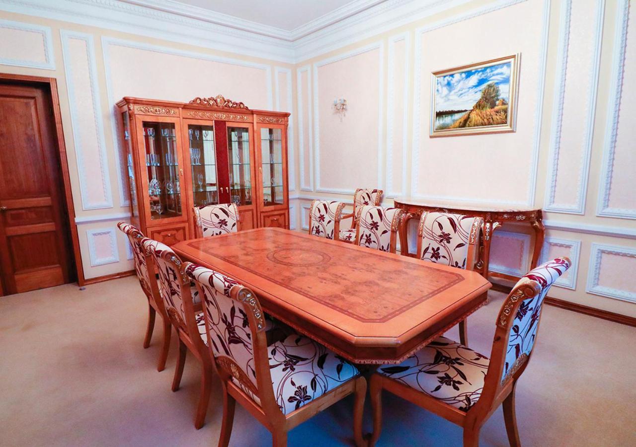 Vip Apartments Dipservice Hall Minsk Exterior foto